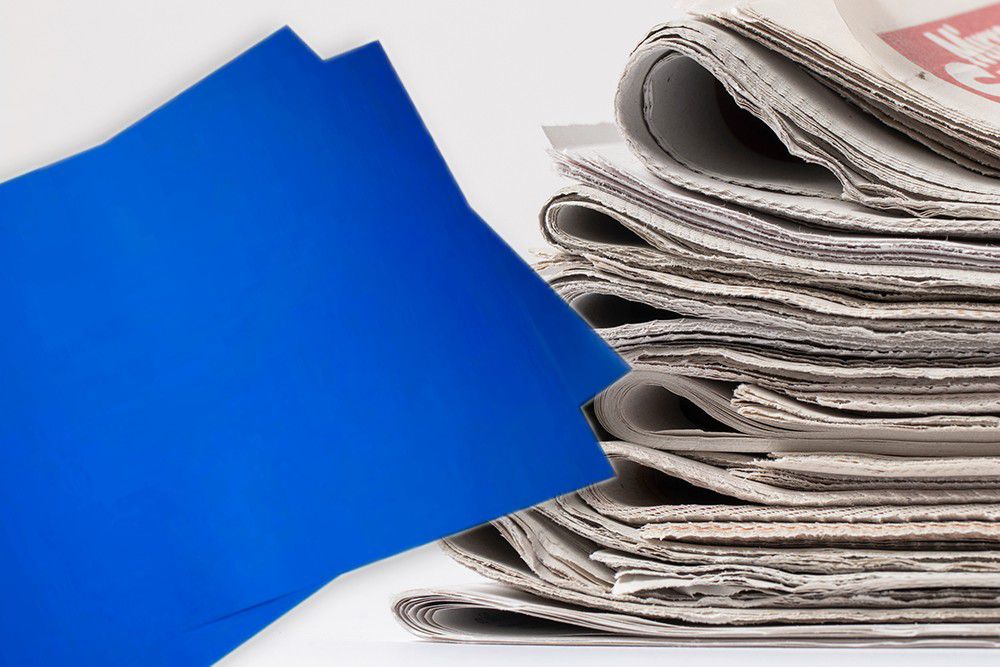 old-texture-newspapers-stack-arrangement